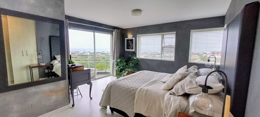 4 Bedroom Property for Sale in Vermont Western Cape
